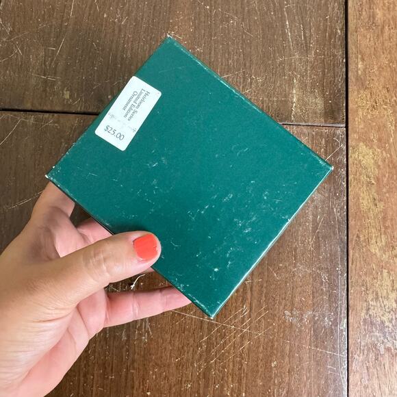 Hallmark "Holiday Heirloom" Silver Plate and Crystal Bell Club Ornament 1989 - Picture 6 of 8